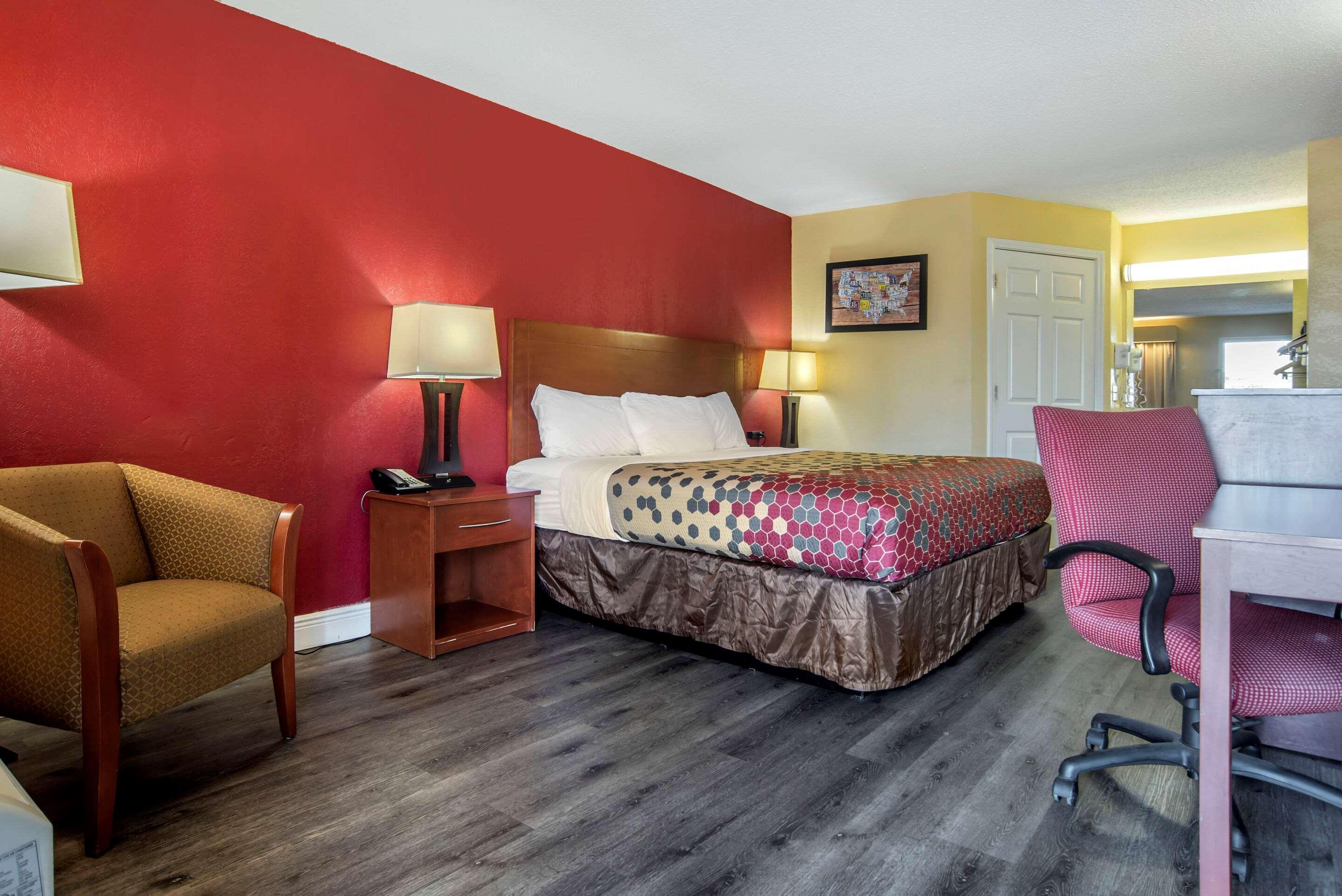 Econo Lodge Tupelo Luaran gambar
