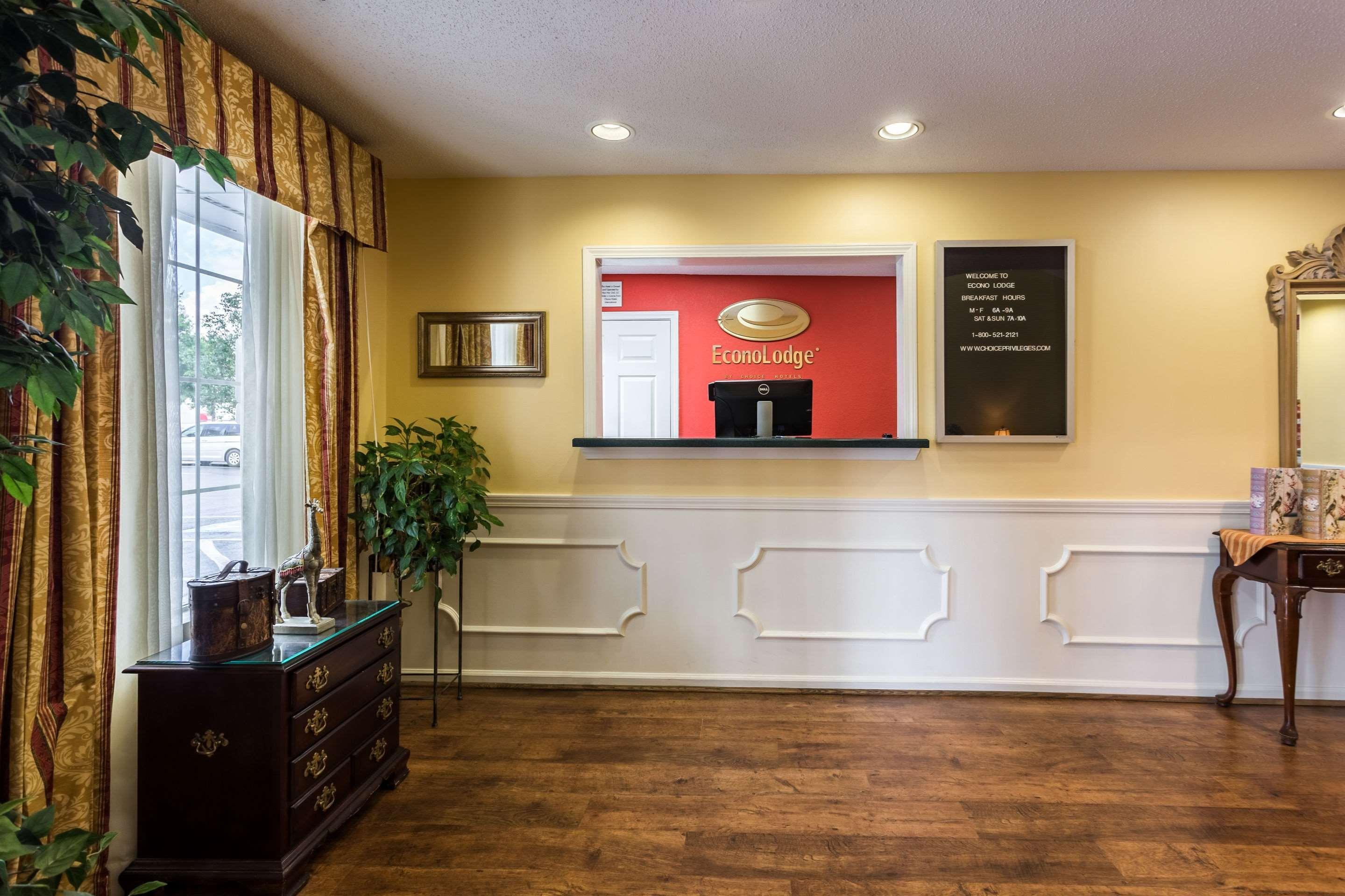 Econo Lodge Tupelo Luaran gambar