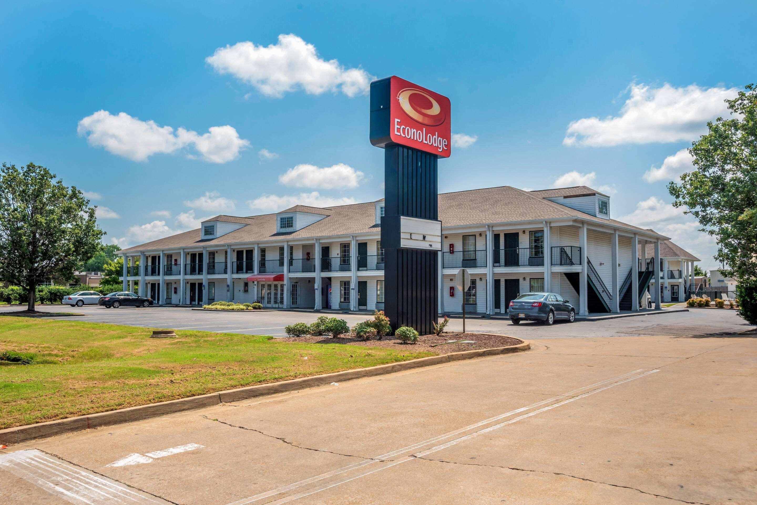 Econo Lodge Tupelo Luaran gambar